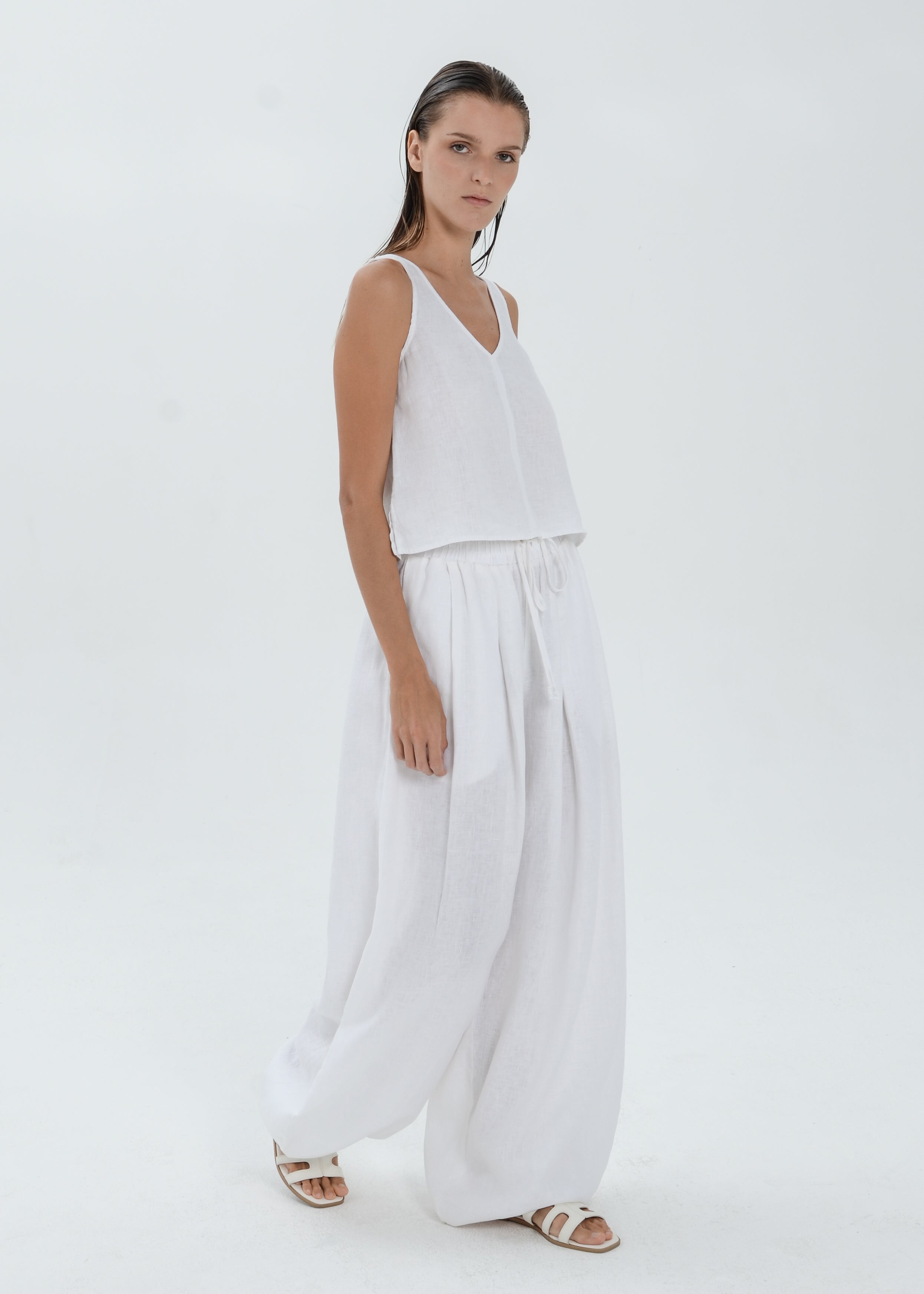 The Essence Linen Pants - Bubble Pants
