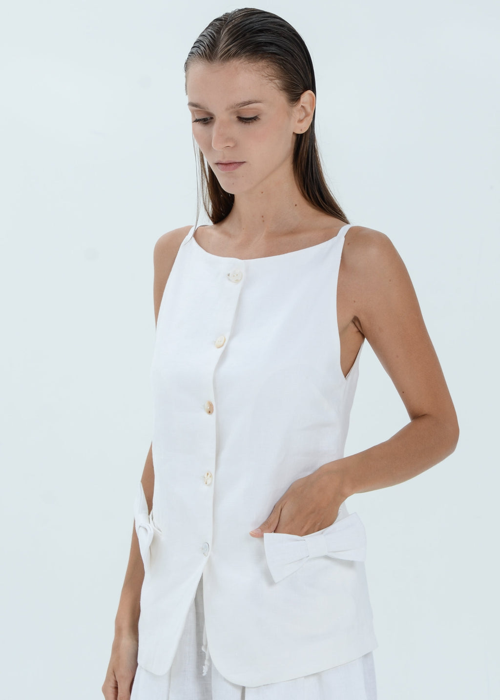 Bella Linen Top - Ribbon Pocket Vest